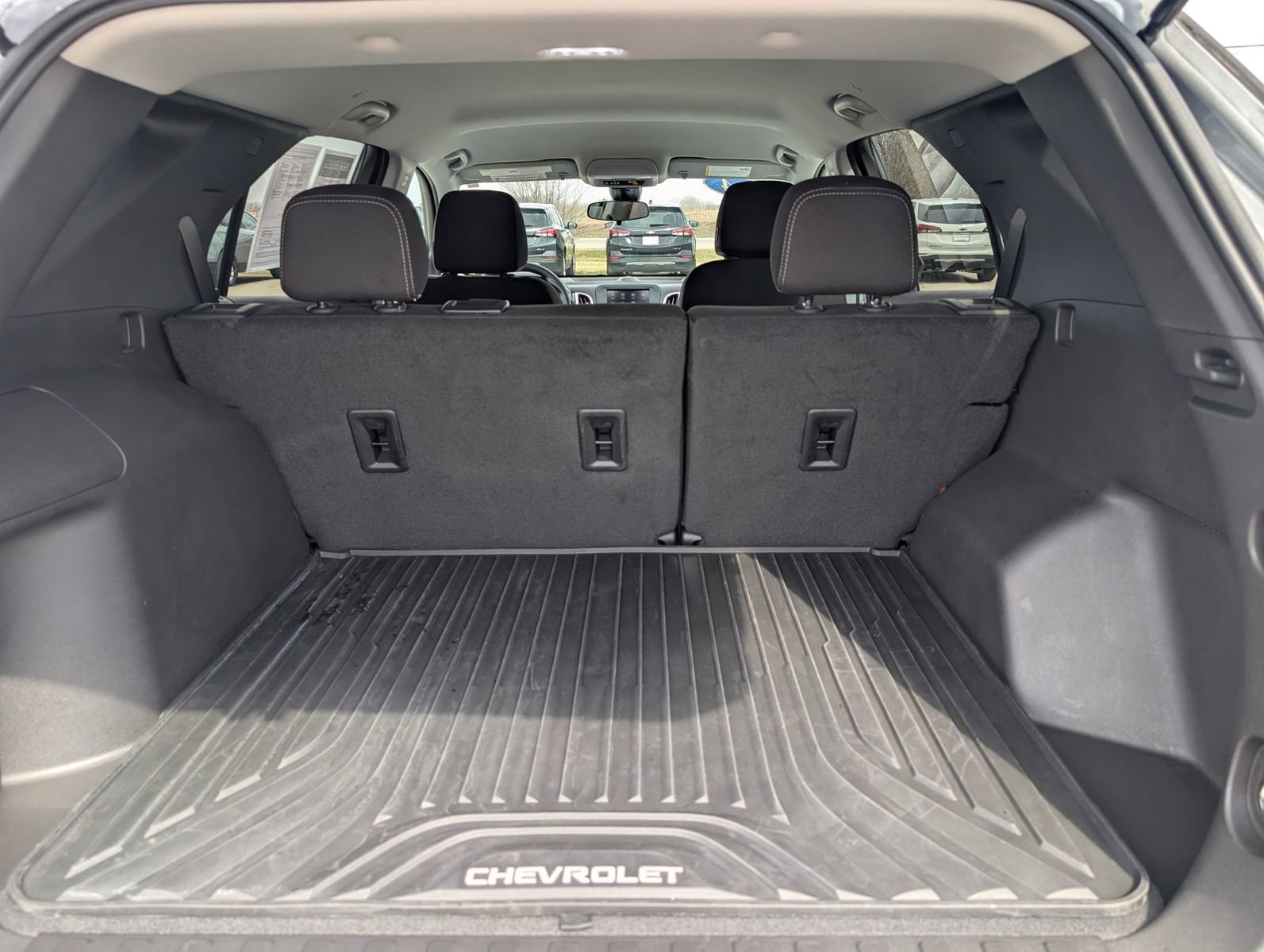 Used 2024 Chevrolet Equinox LS w/ LS Convenience Package image 24