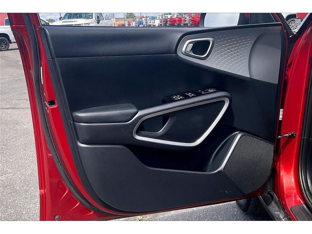 Used 2022 Kia Soul LX w/ Technology Package FWD image 25