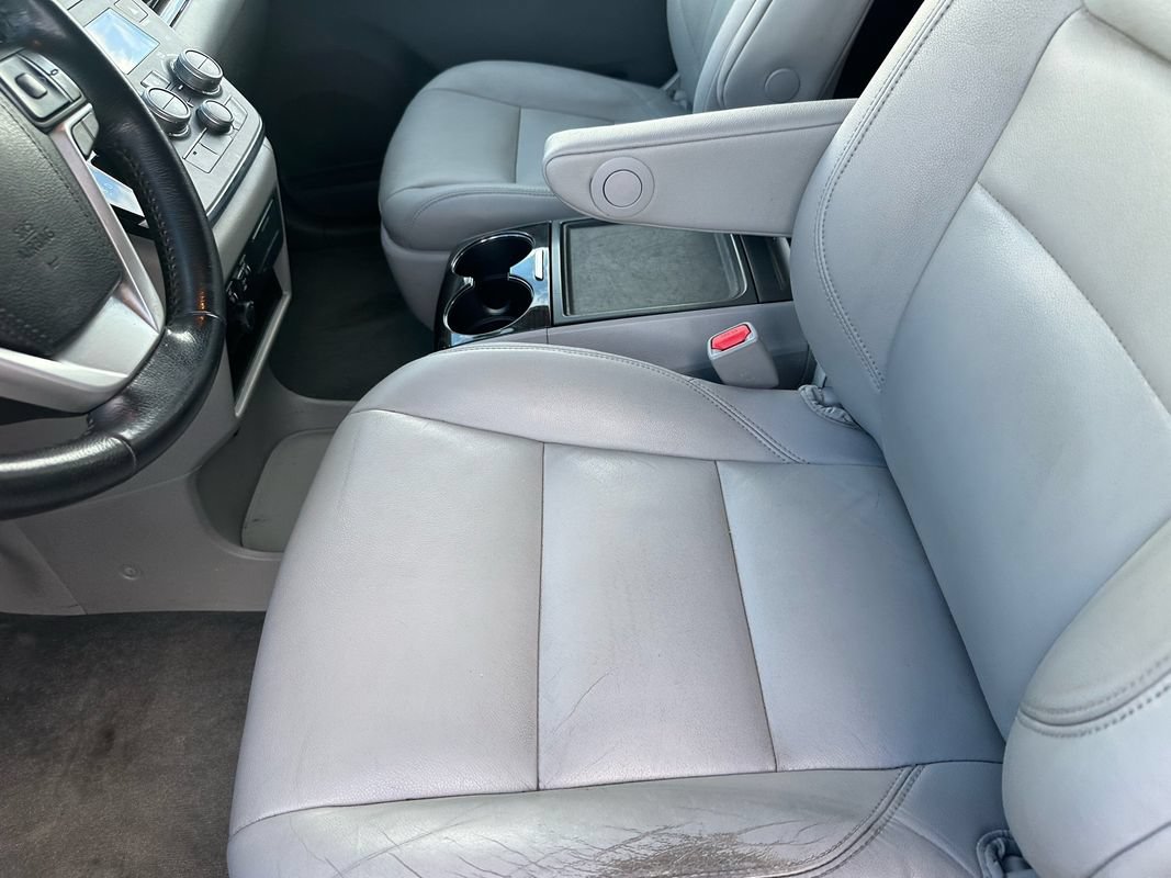 Used 2018 Toyota Sienna XLE w/ XLE Navigation Package AWD/4WD image 36
