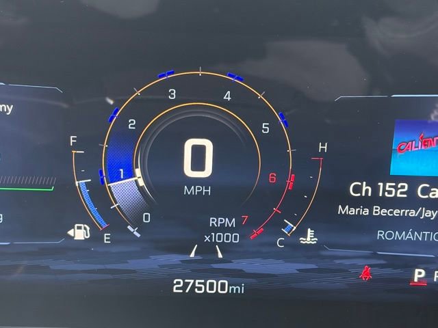 Used 2025 Chevrolet Traverse LT image 20