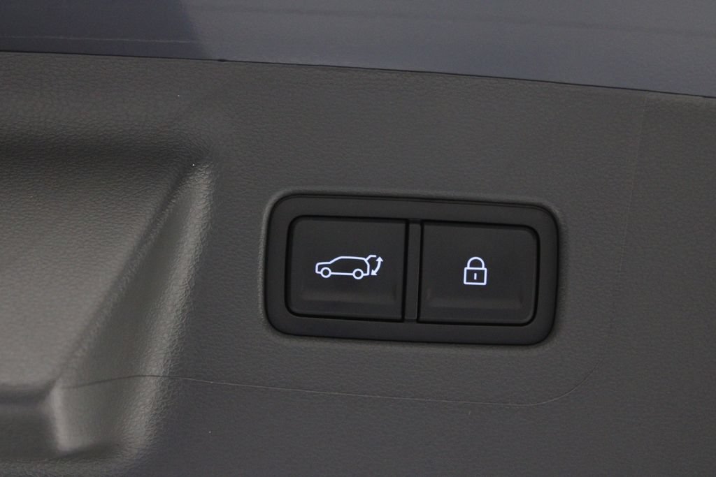 Certified 2026 Hyundai Santa Fe SEL FWD image 19