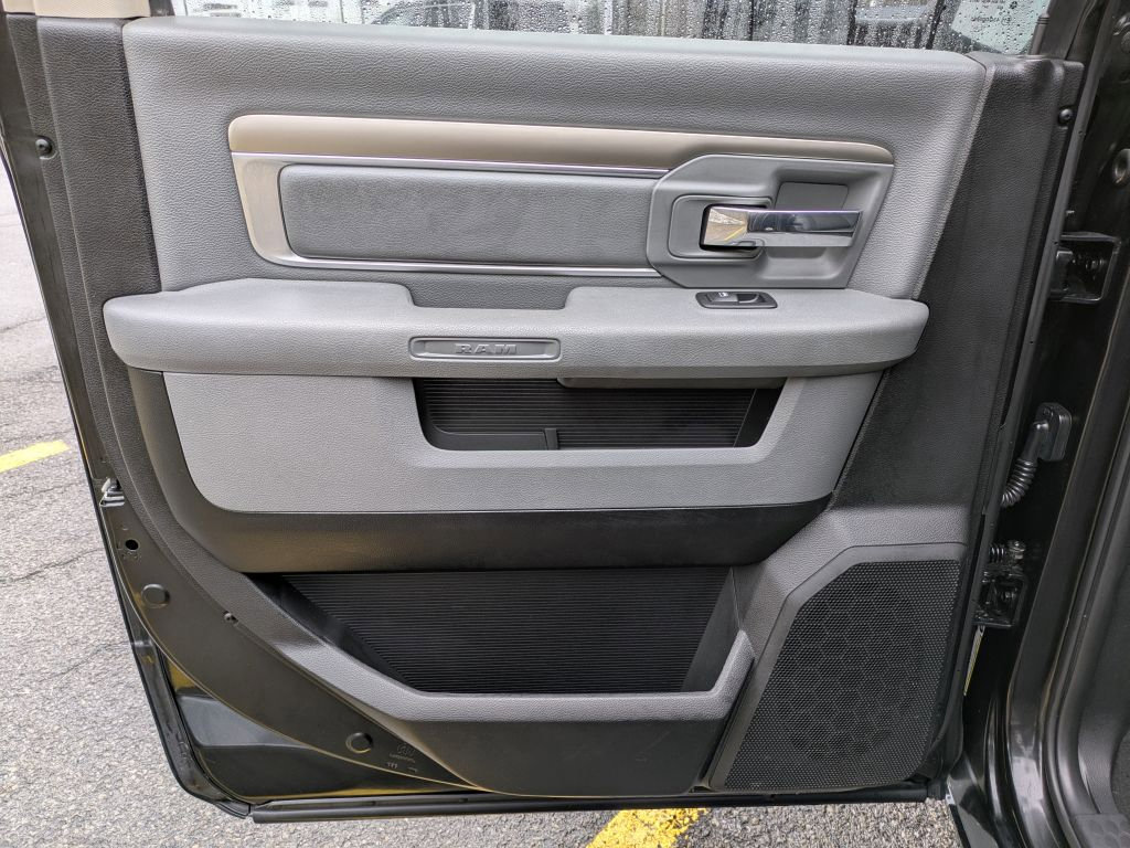 Used 2018 RAM 1500 Big Horn image 28