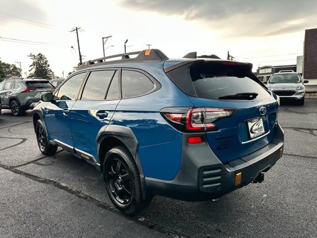 Used 2022 Subaru Outback Wilderness w/ Wilderness Package AWD/4WD image 6