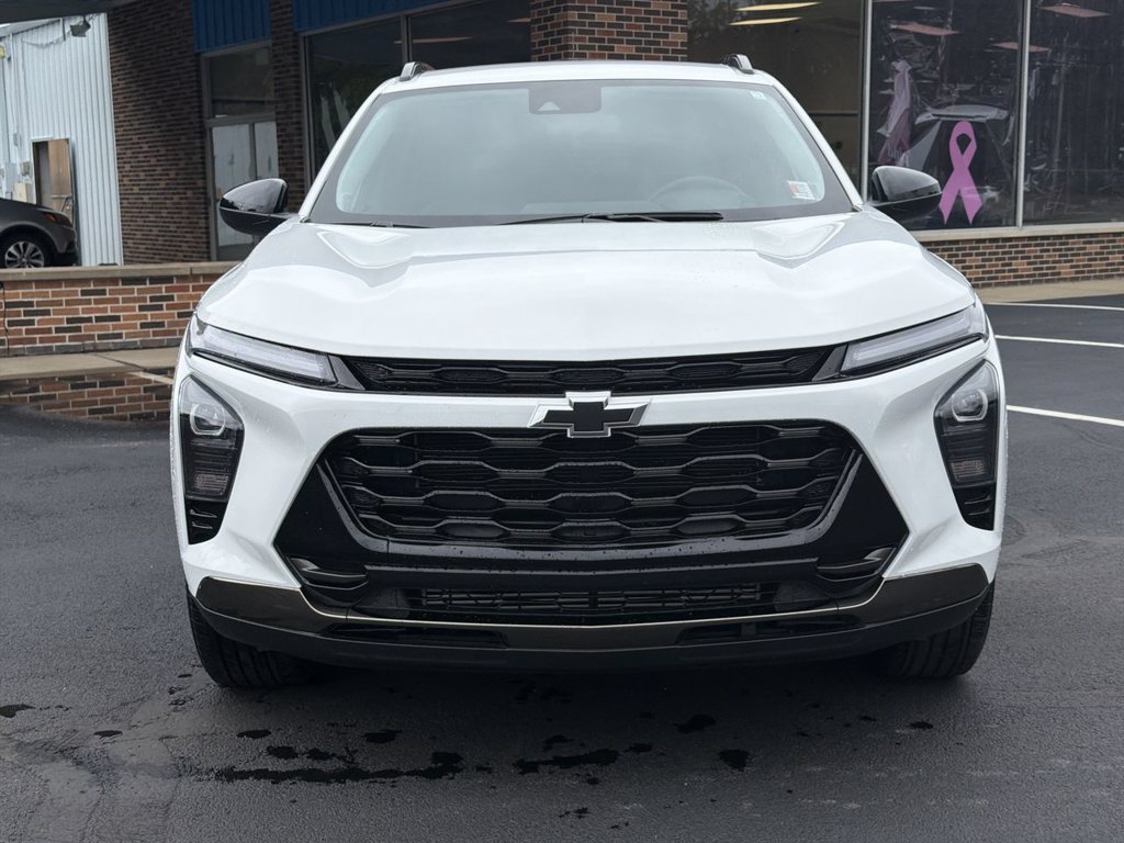 Used 2025 Chevrolet Trax ACTIV FWD image 30