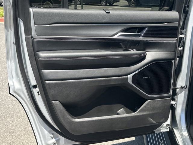 New 2026 Jeep Grand Wagoneer Limited AWD/4WD image 21