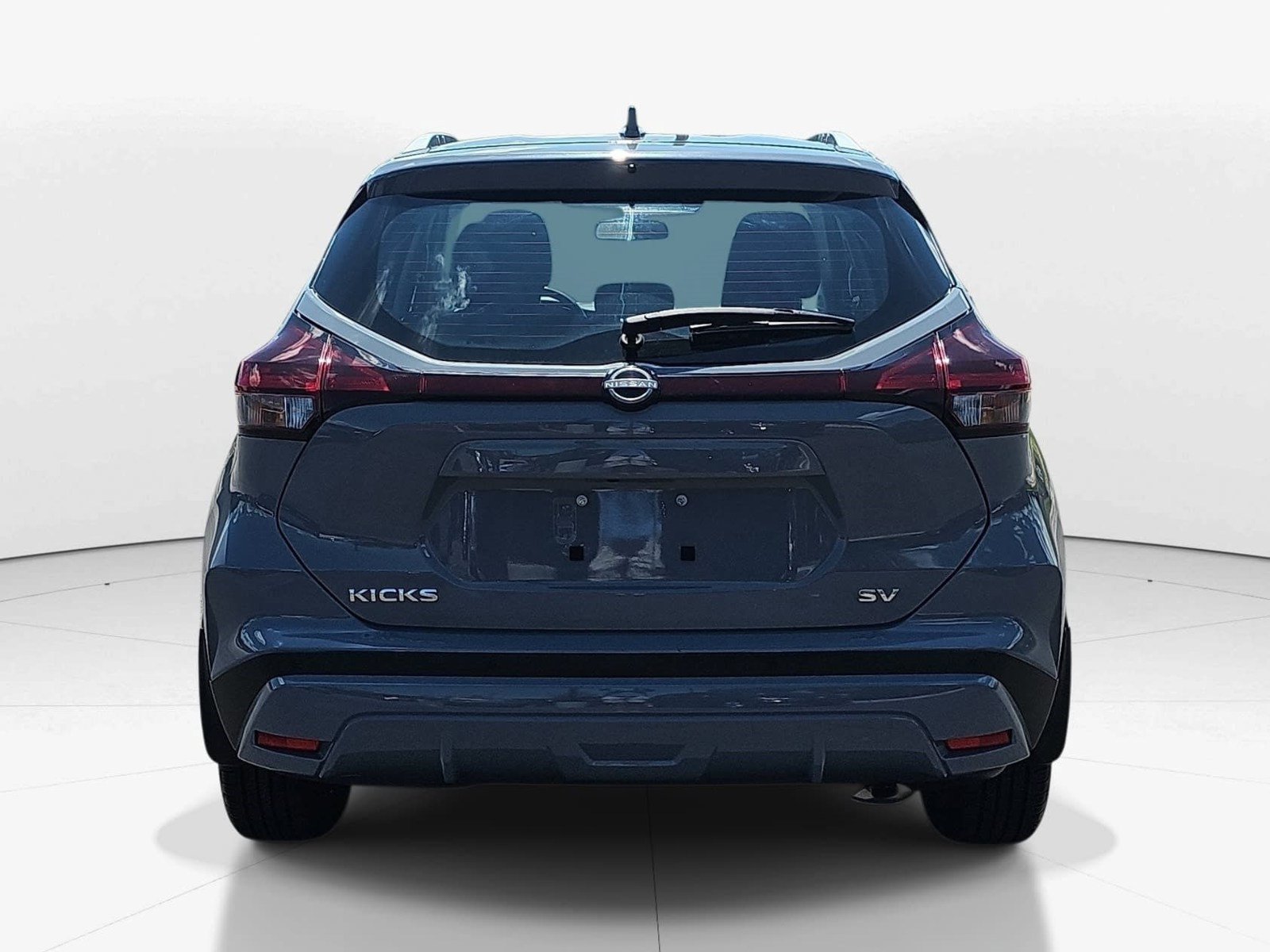 Used 2023 Nissan Kicks SV FWD image 5
