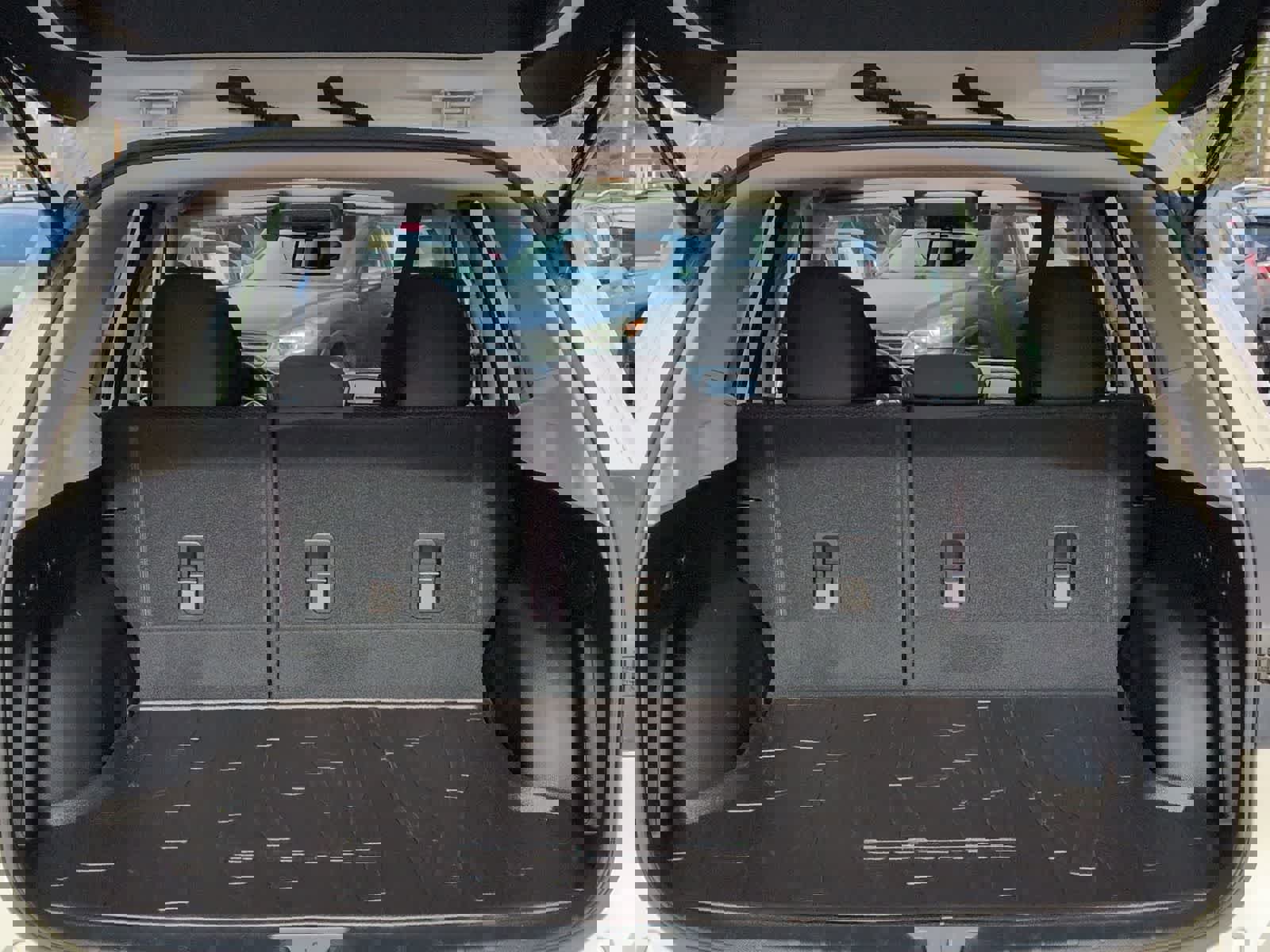 Used 2019 Subaru Forester Premium image 36