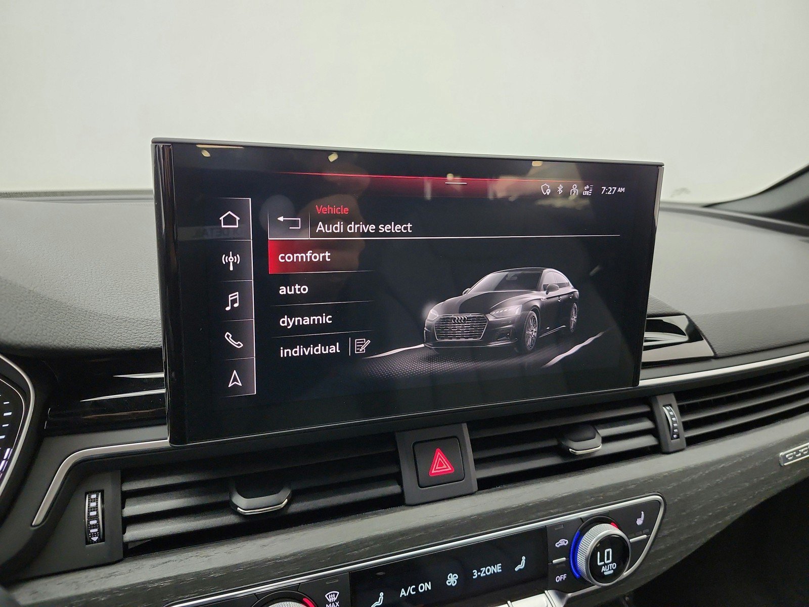 Used 2022 Audi A5 2.0T Premium w/ Convenience Package AWD/4WD image 9