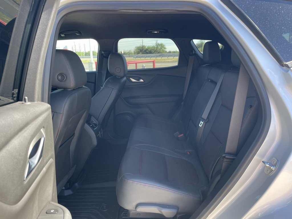 Used 2022 Chevrolet Blazer RS w/ Enhanced Convenience Package image 17