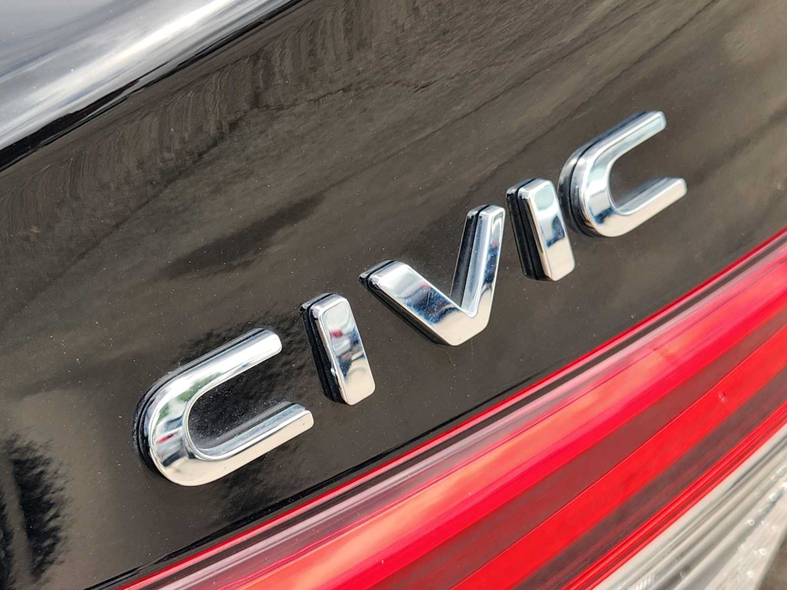 Certified 2023 Honda Civic Touring image 12