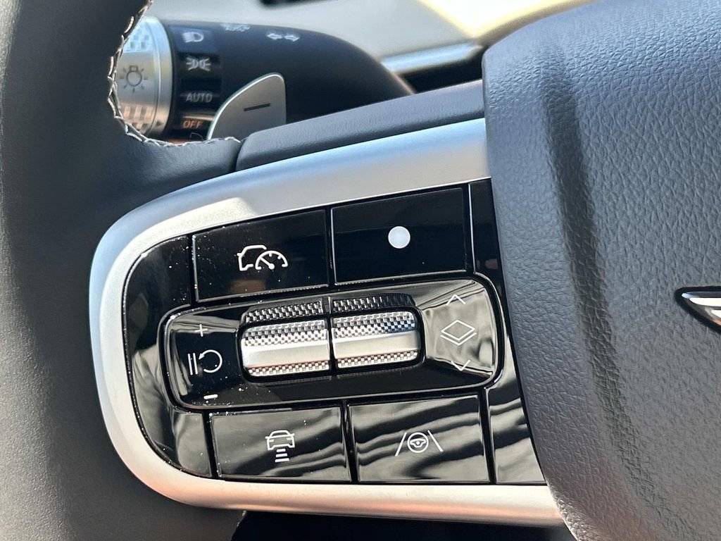 New 2026 Genesis GV70 2.5T Select AWD/4WD image 31