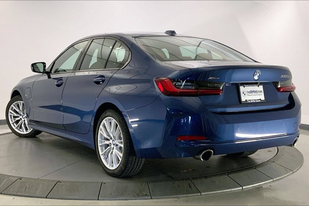 Certified 2023 BMW 330e xDrive AWD/4WD image 10