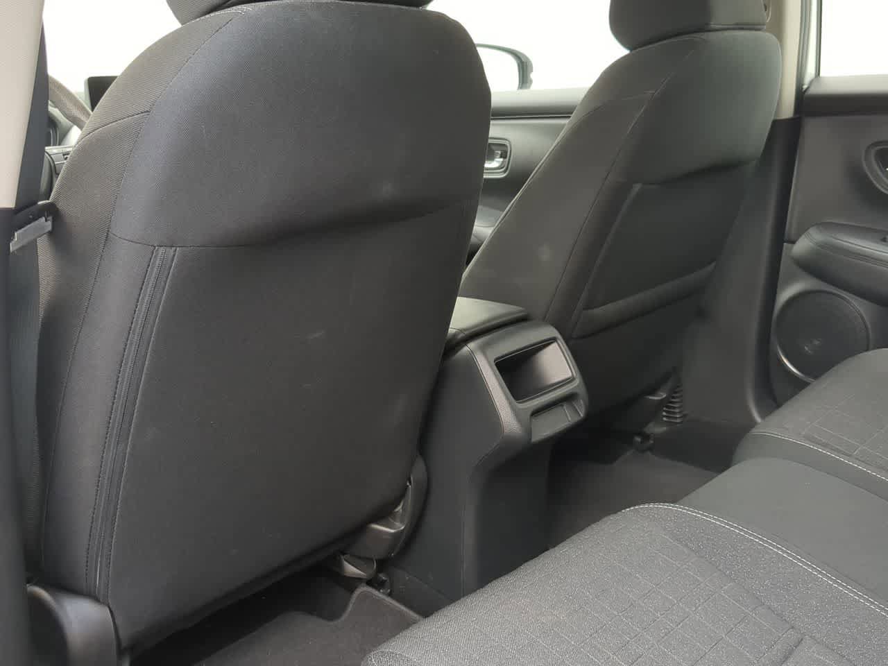 Used 2023 Honda HR-V LX image 16