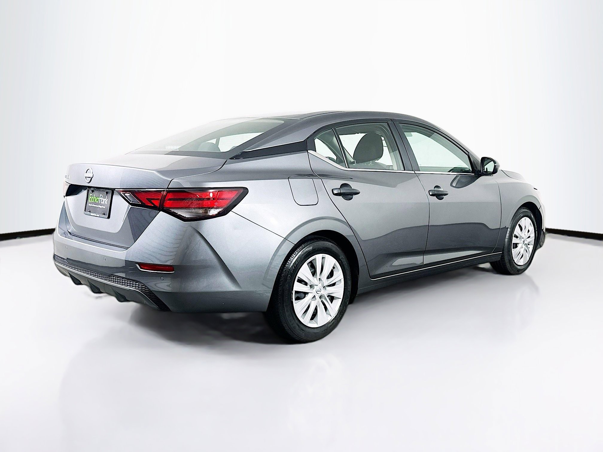 Used 2025 Nissan Sentra S image 9