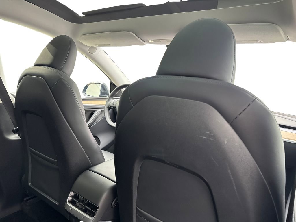 Used 2024 Tesla Model Y Long Range image 41