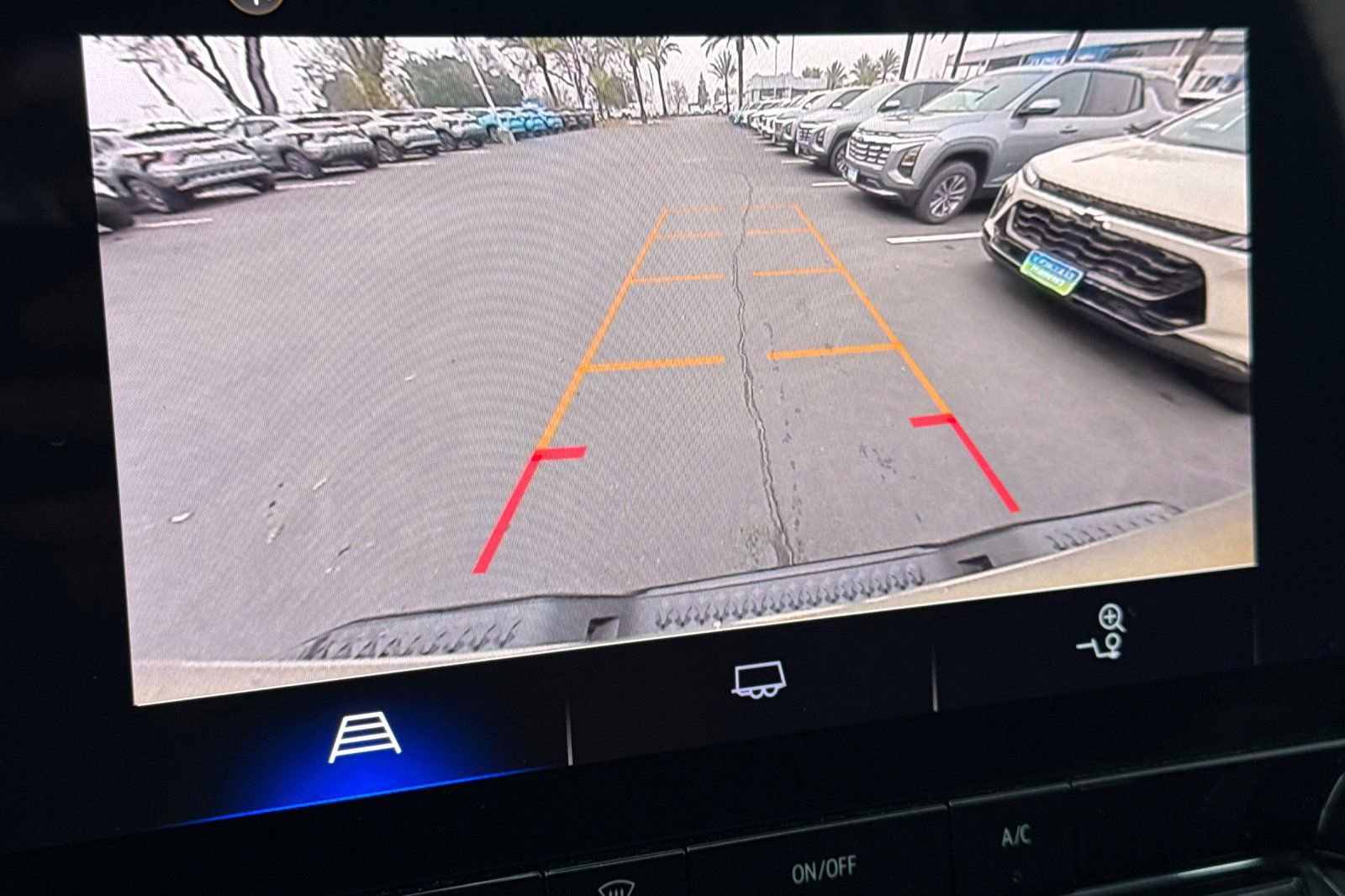 Certified 2023 Chevrolet Colorado W/T image 19