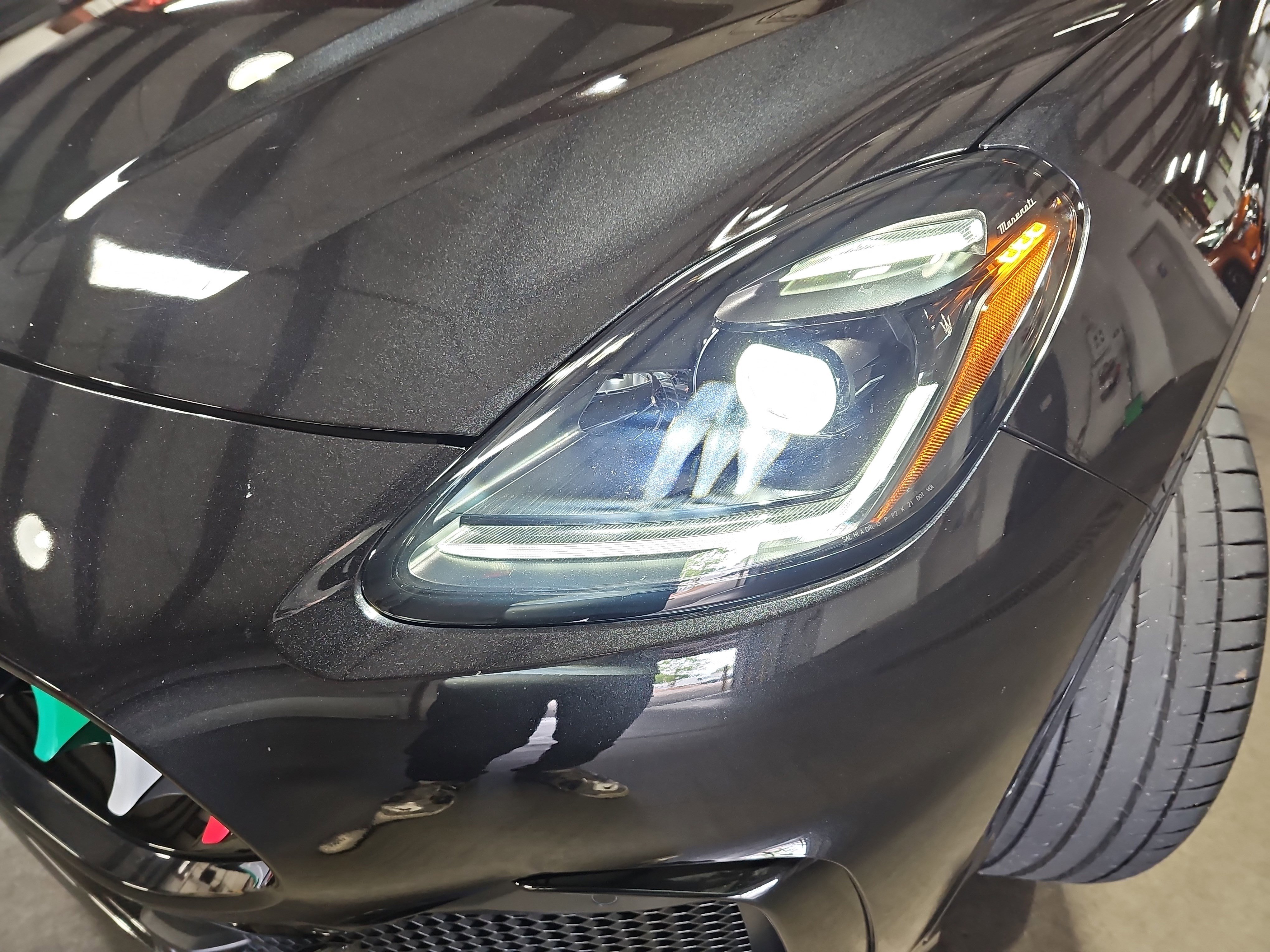 Used 2023 Maserati Grecale Trofeo AWD/4WD image 33