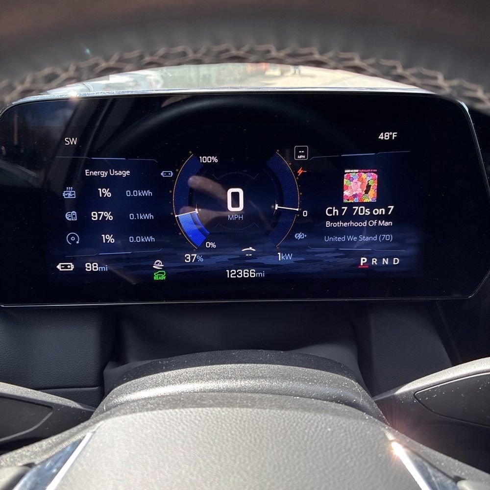 Used 2025 Chevrolet Equinox EV LT w/ Convenience Package image 19