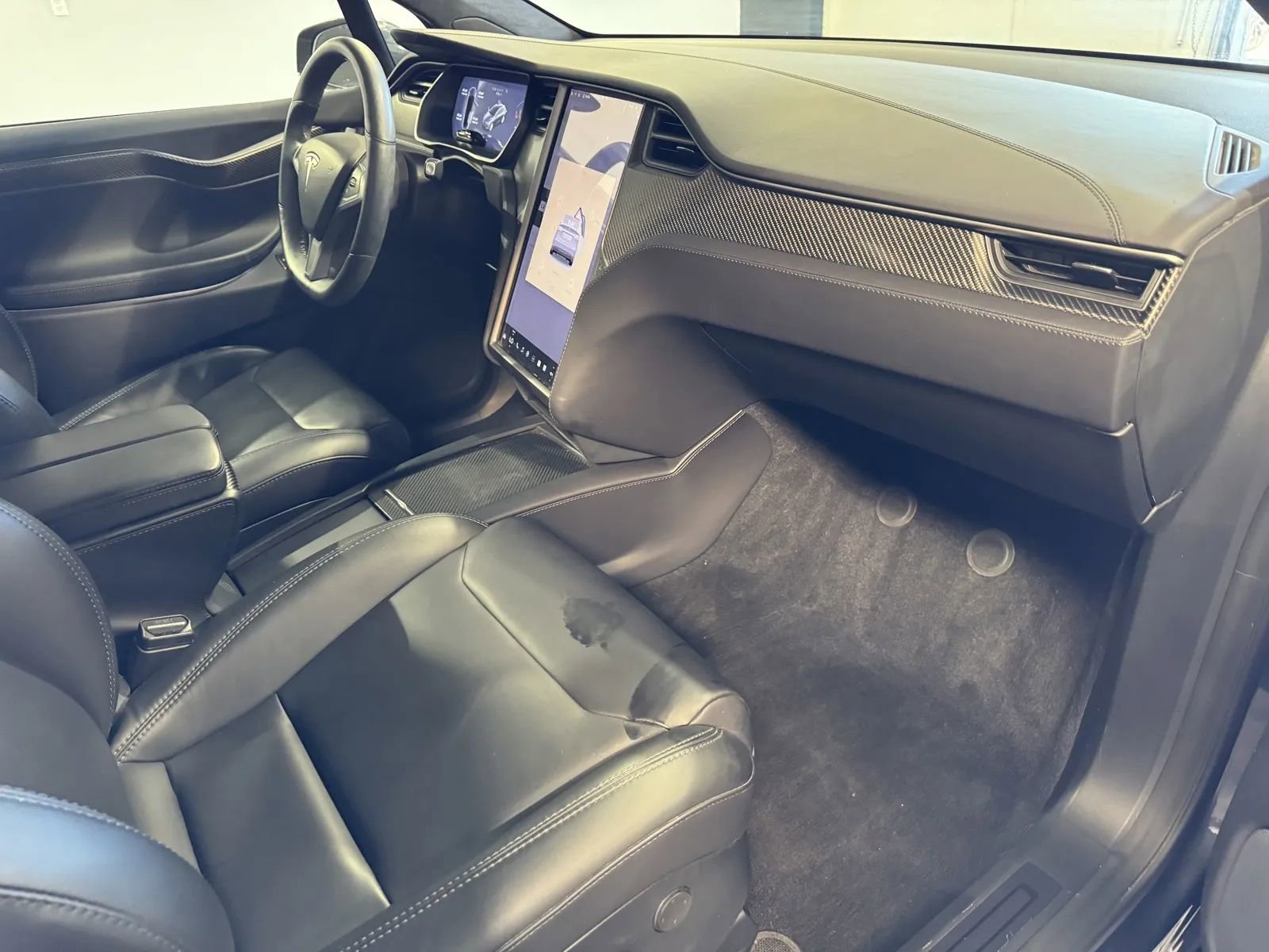 Used 2018 Tesla Model X 75D image 5