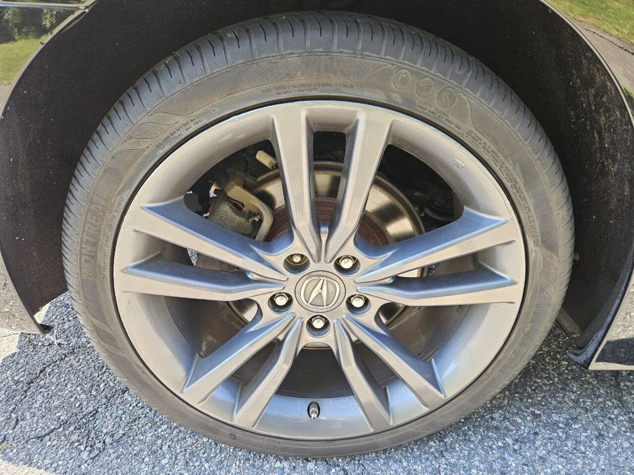 Used 2018 Acura TLX V6 w/ Technology & A-SPEC Pkg FWD image 29