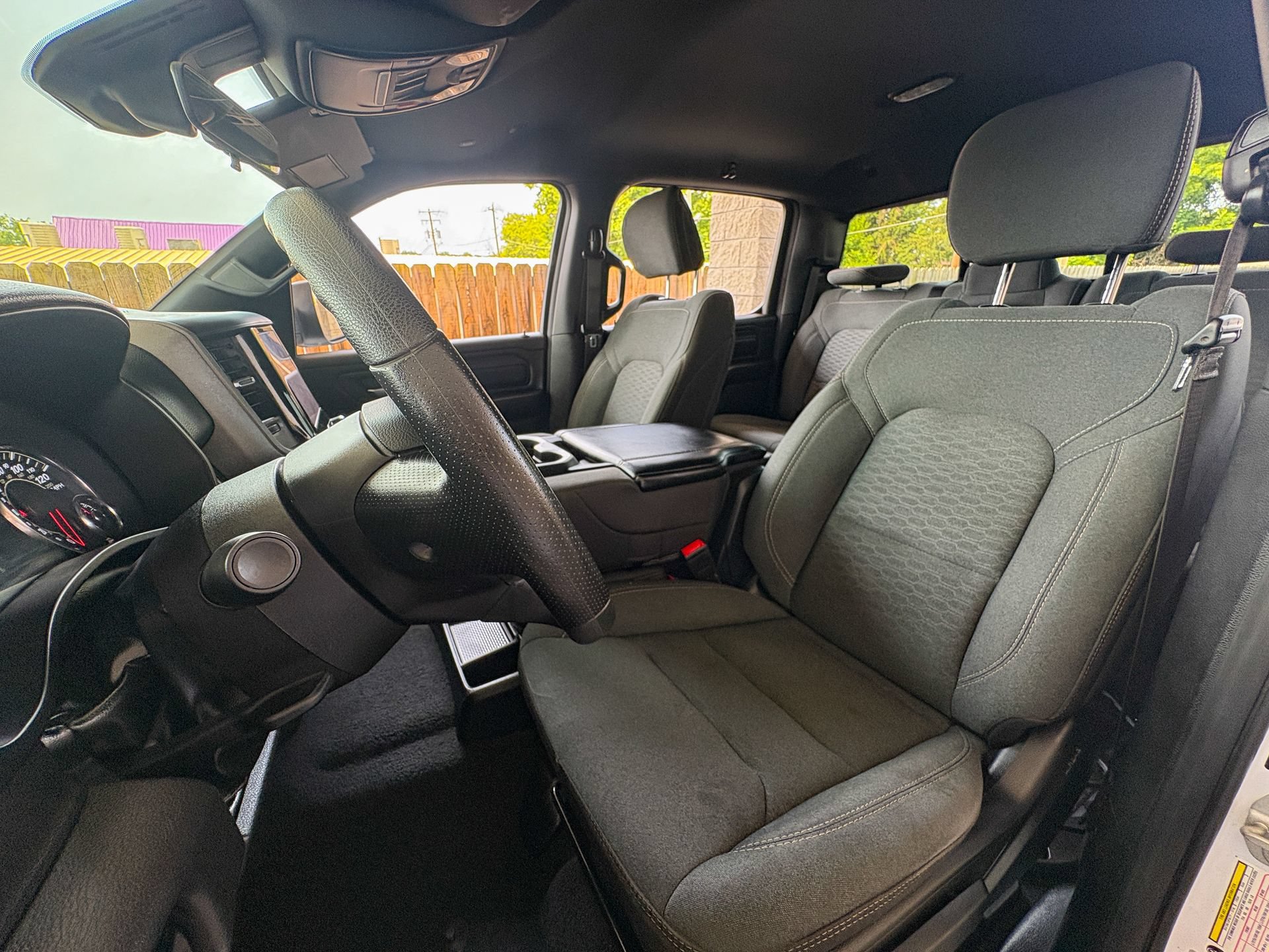 Used 2025 RAM 1500 Warlock AWD/4WD image 27