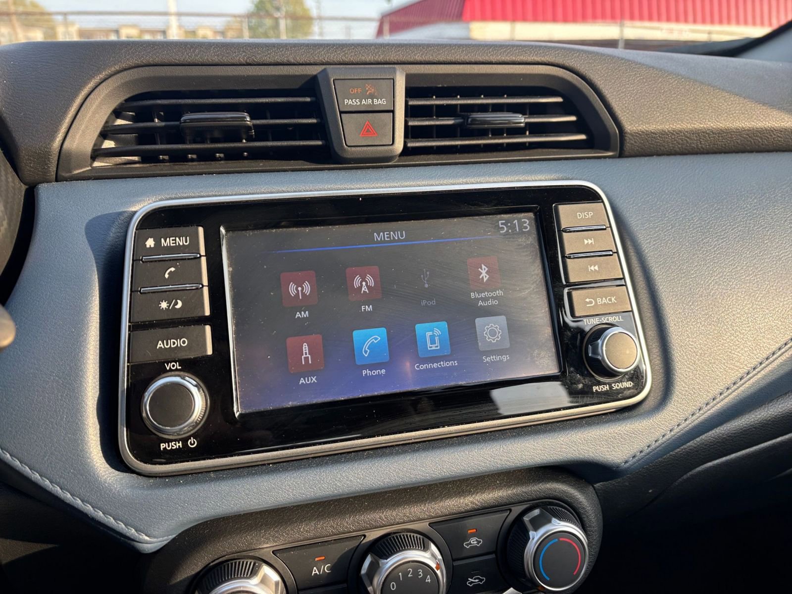 Used 2025 Nissan Versa SV image 20