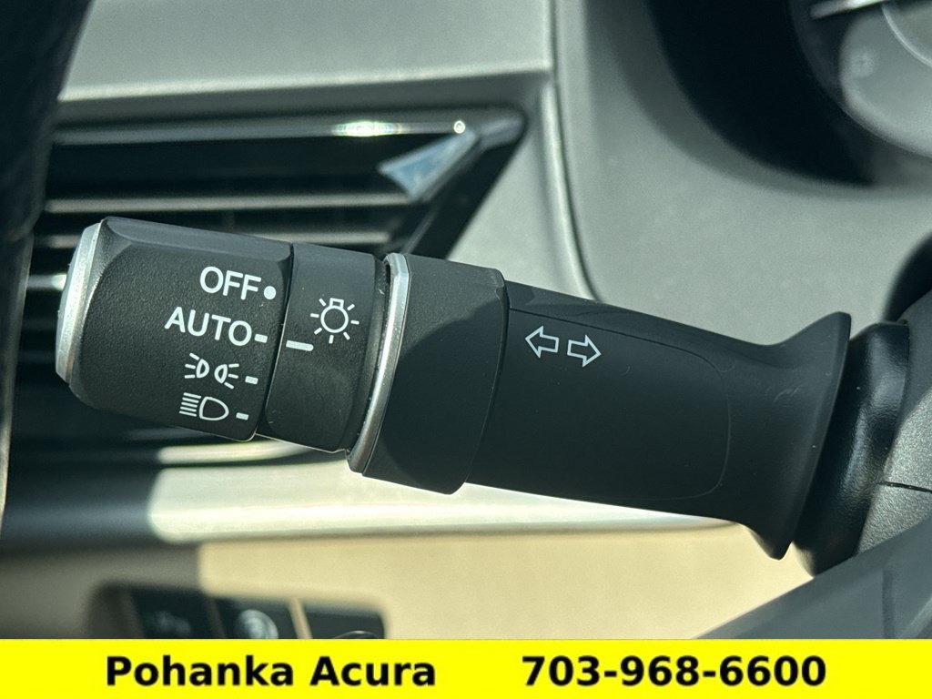 Certified 2023 Acura RDX AWD w/ Technology Package image 10