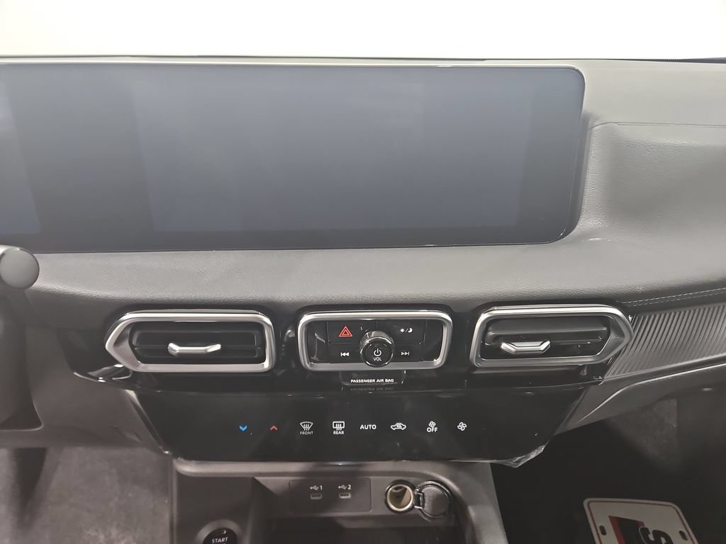 New 2026 Nissan Sentra SV w/ Floor Mat Package FWD image 18