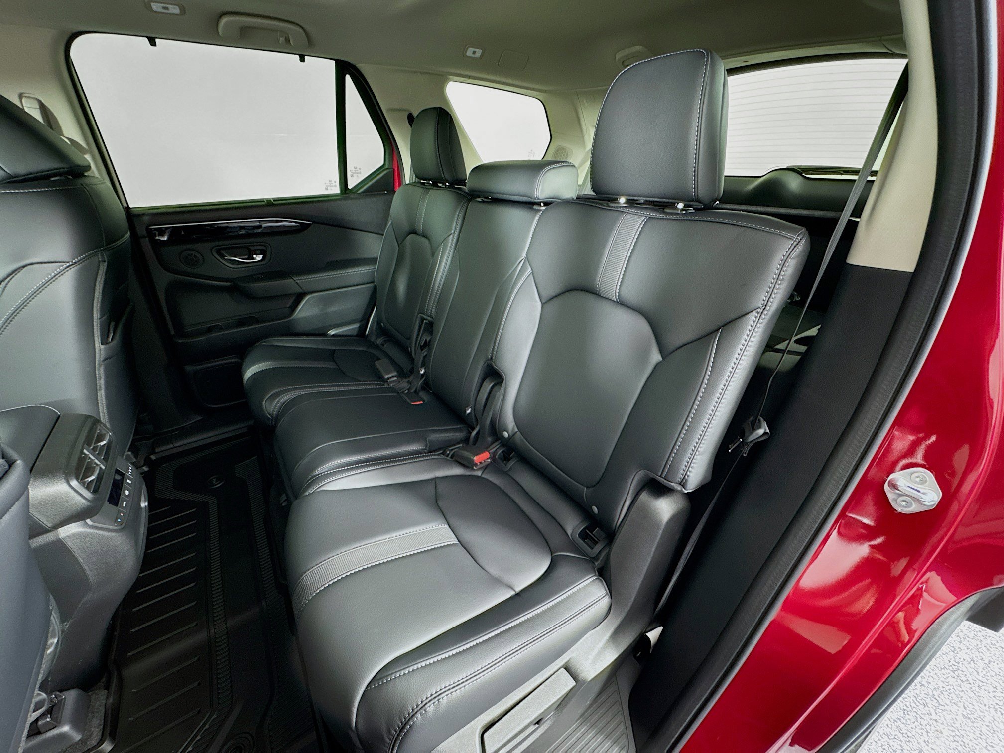 New 2025 Honda Pilot Touring image 26