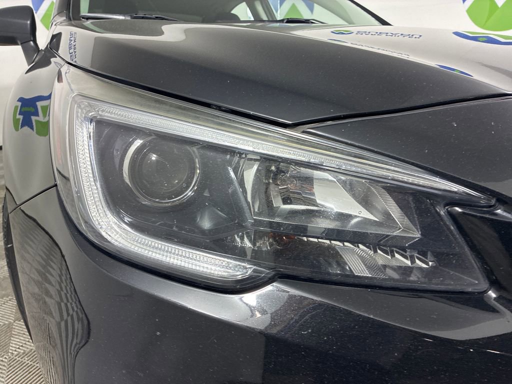 Used 2018 Subaru Legacy 2.5i w/ Alloy Wheel Package AWD/4WD image 2
