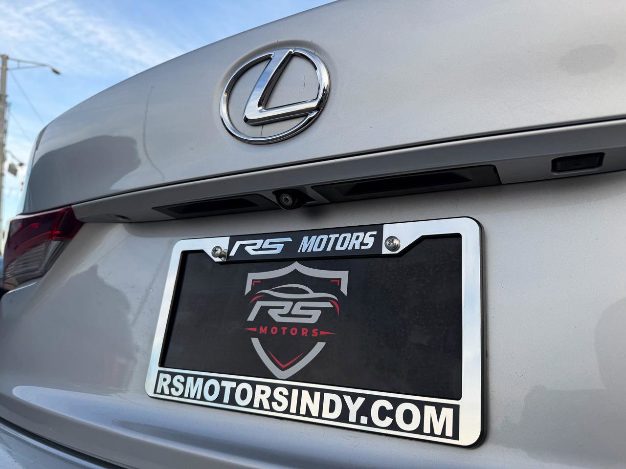 Used 2018 Lexus IS 300 w/ Accessory Package 2 image 21