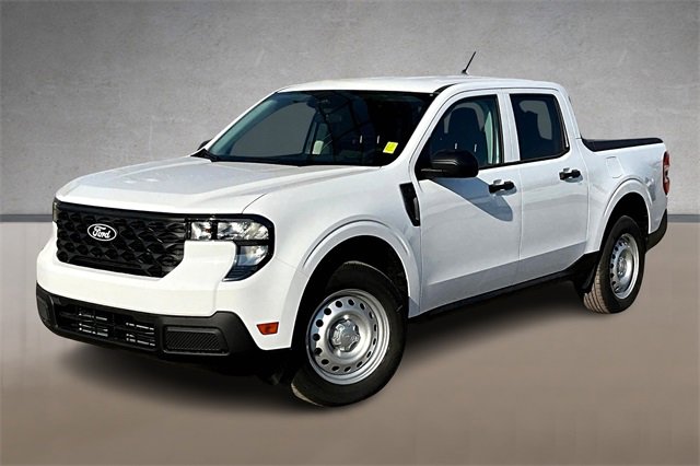 New 2025 Ford Maverick XL