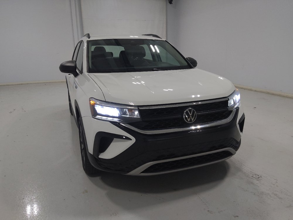 Used 2024 Volkswagen Taos S FWD image 14