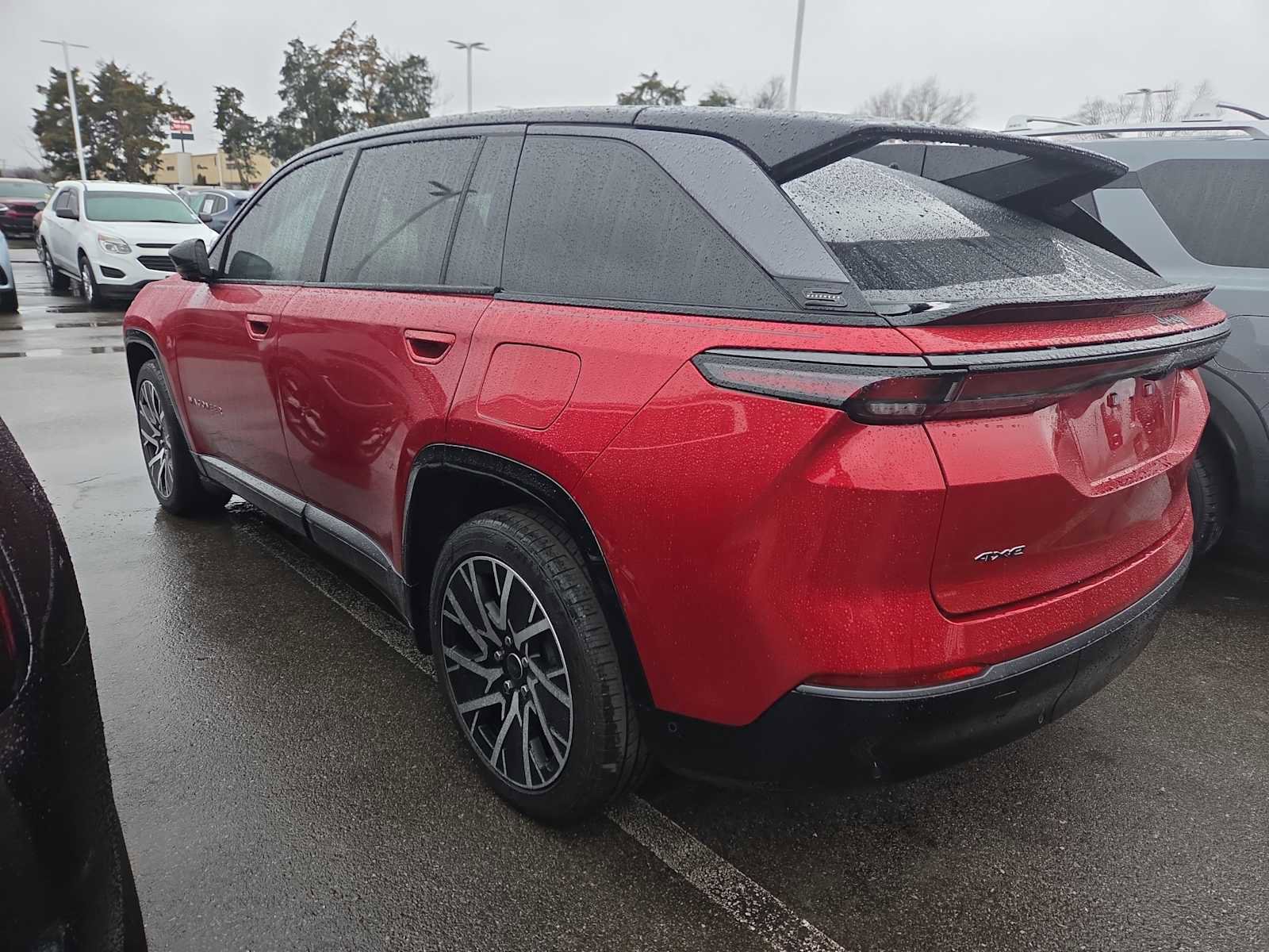 Used 2025 Jeep Wagoneer S Limited image 3