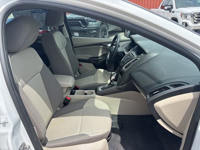 Used 2014 Ford Focus SE FWD image 13