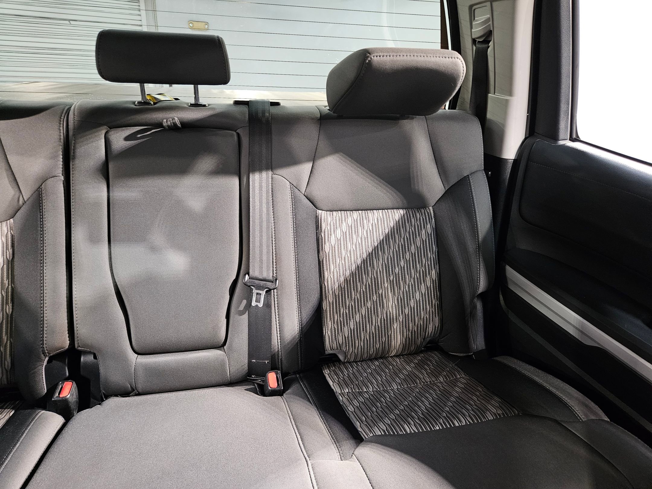 Used 2018 Toyota Tundra SR5 w/ SR5 Upgrade Package RWD image 14