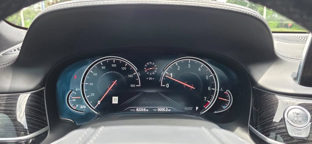 Used 2019 BMW 750i w/ Executive Package RWD image 16