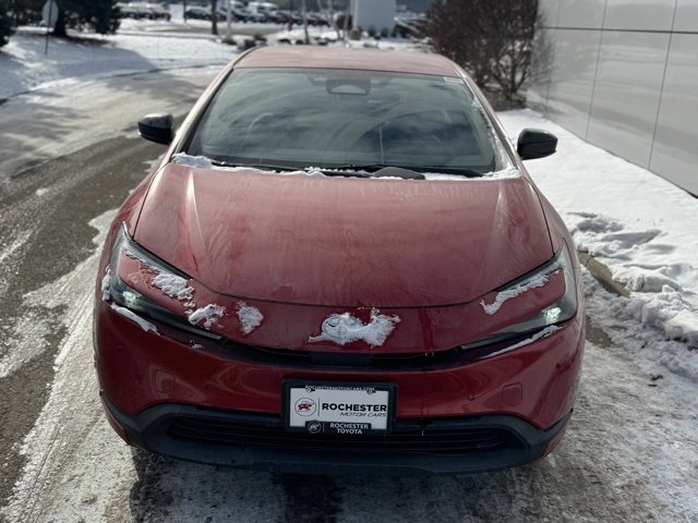 Used 2023 Toyota Prius LE image 31
