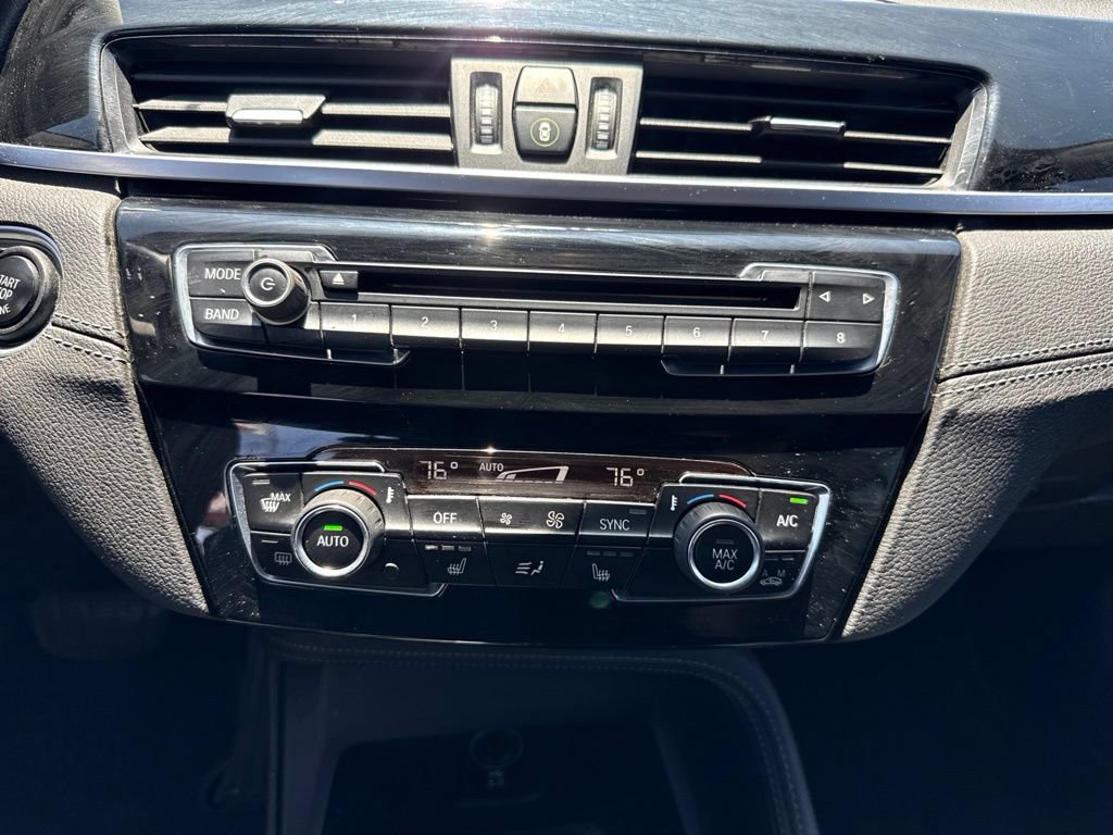 Used 2019 BMW X2 xDrive28i w/ Convenience Package AWD/4WD image 17