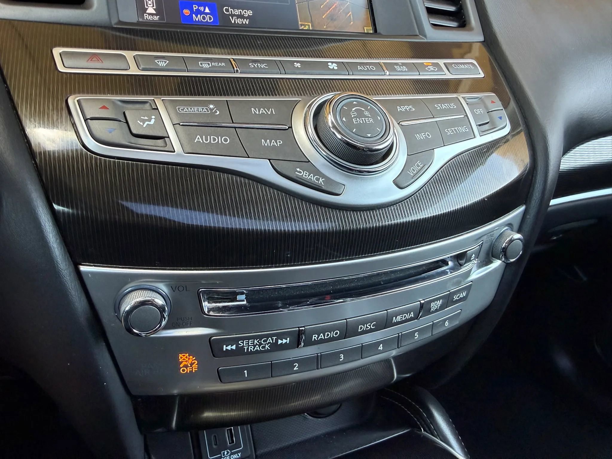 Used 2020 INFINITI QX60 Luxe w/ Essential Package FWD image 33