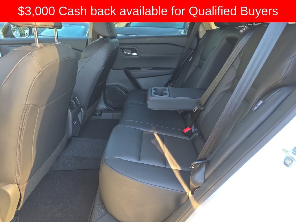 New 2027 Nissan Rogue Dark Armor FWD image 31