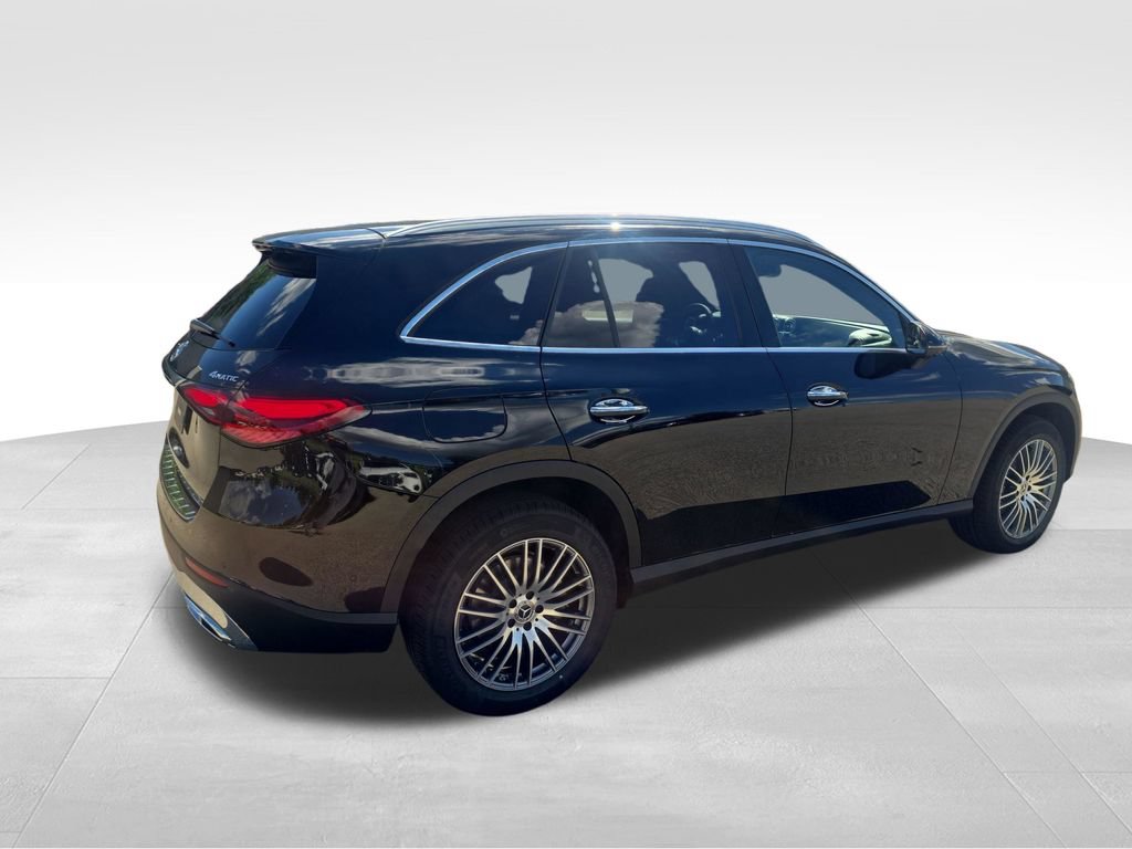 New 2026 Mercedes-Benz GLC 300 4MATIC image 5