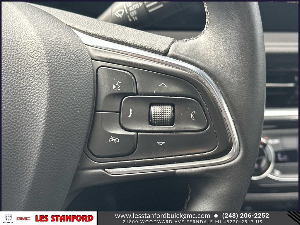 Certified 2024 Buick Envista Sport Touring w/ Convenience I Package FWD image 24
