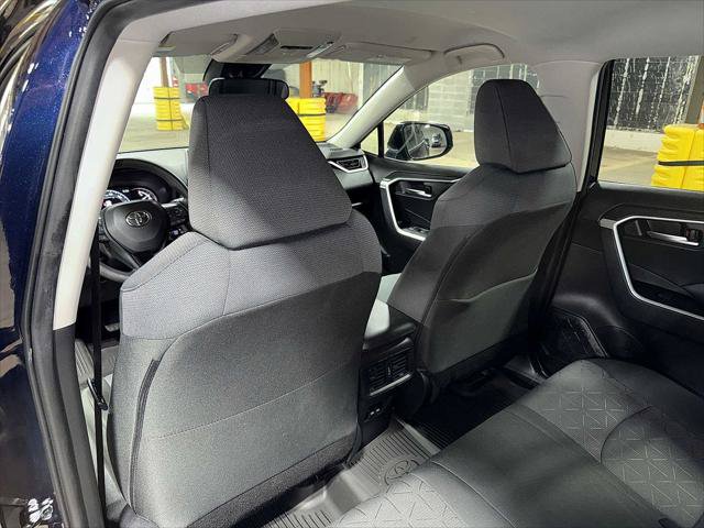 Certified 2025 Toyota RAV4 XLE AWD/4WD image 27
