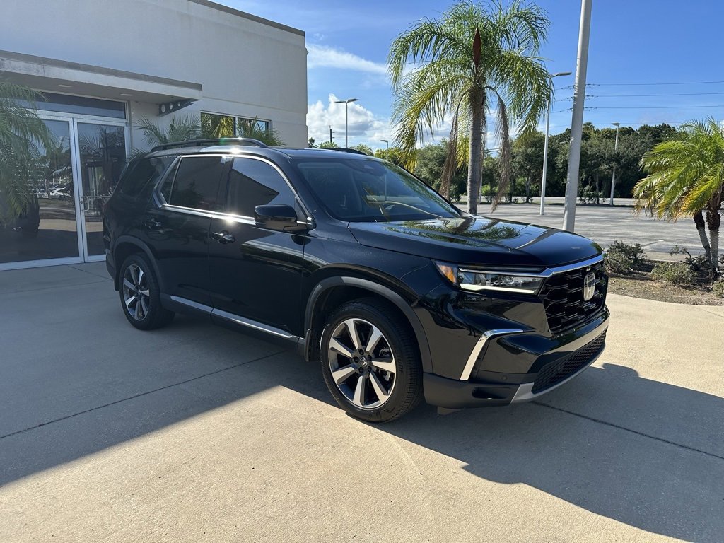 Certified 2023 Honda Pilot Elite