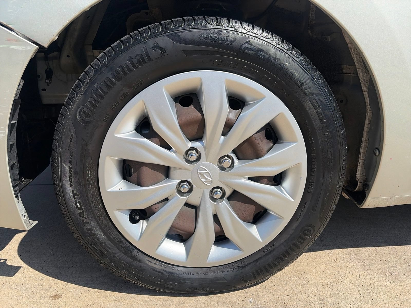 Used 2018 Hyundai Accent SE FWD image 9