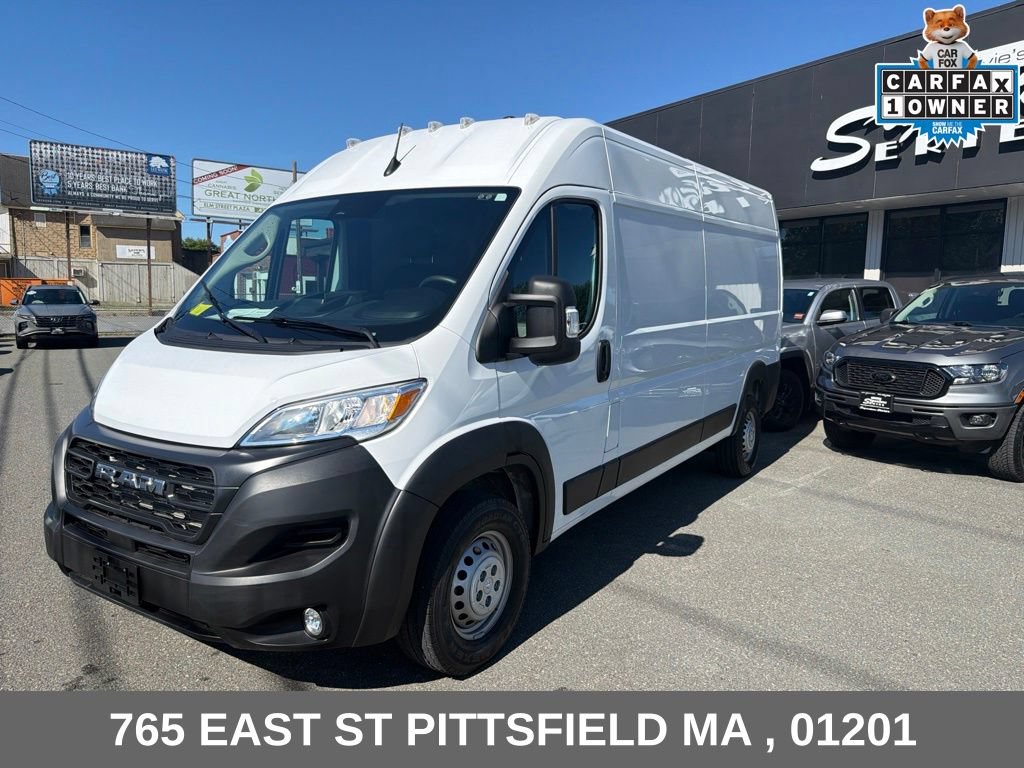 Used 2026 RAM ProMaster 2500 w/ Convenience Group FWD image 3