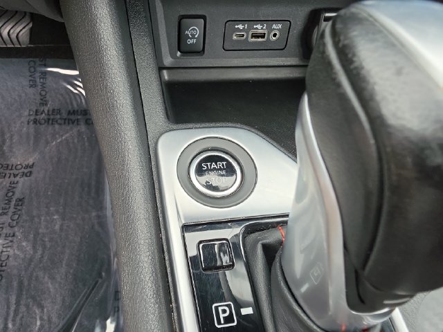 Used 2025 Nissan Sentra SR FWD image 24