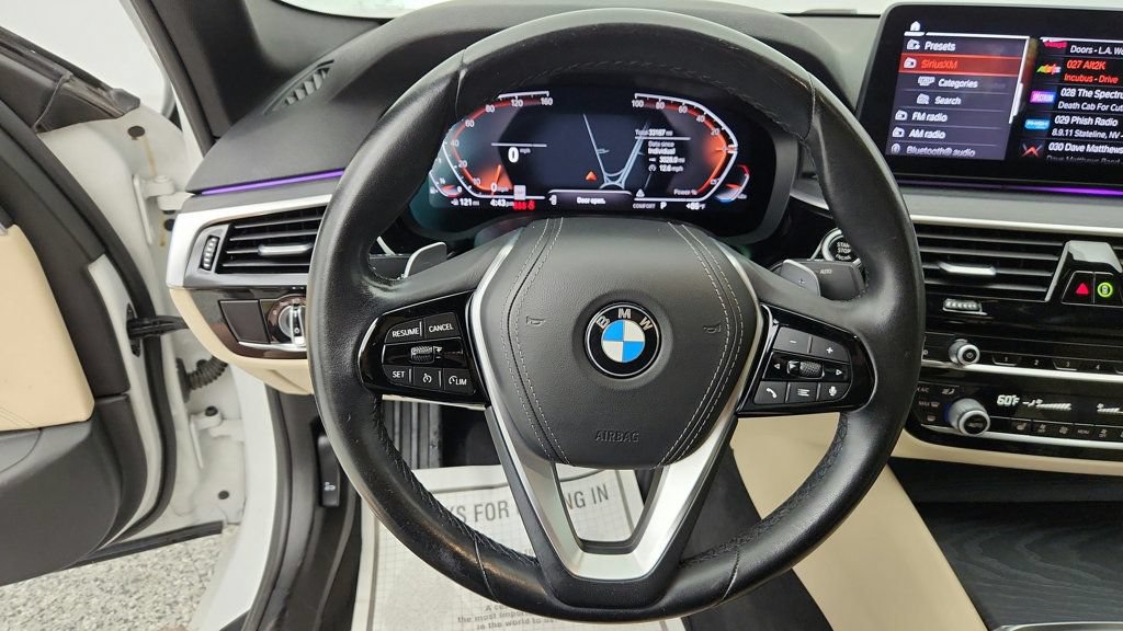 Used 2021 BMW 540i w/ Premium Package RWD image 13