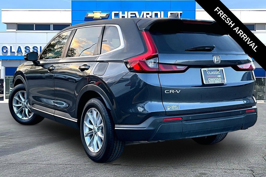 Used 2024 Honda CR-V EX-L image 3